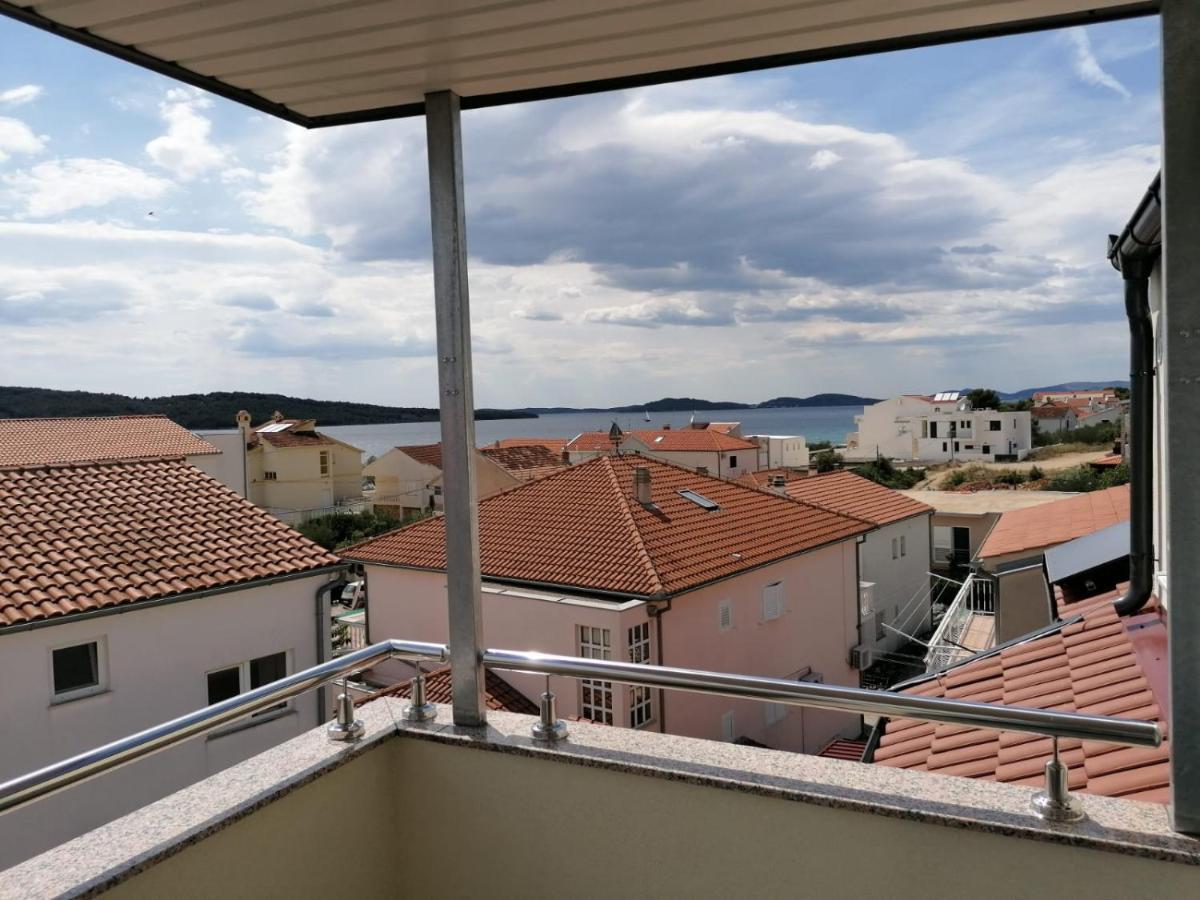 Apartmani Karla Zablaće Eksteriør bilde